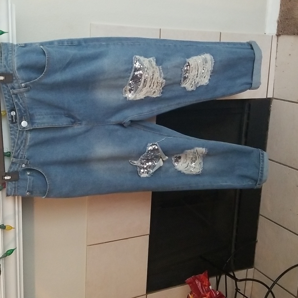 5 pocket sparkly front jean size 18